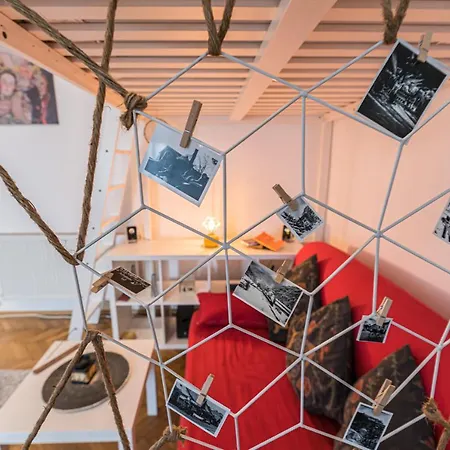 Zen Apartment